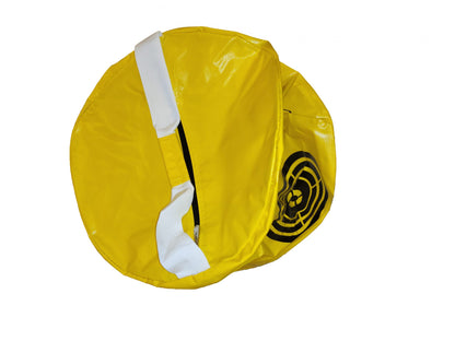 The foldable golf ball bag is also available in a vibrant yellow colour way making sure to stand out so you always have an eye on your golf balls, Best ball bag for golfing